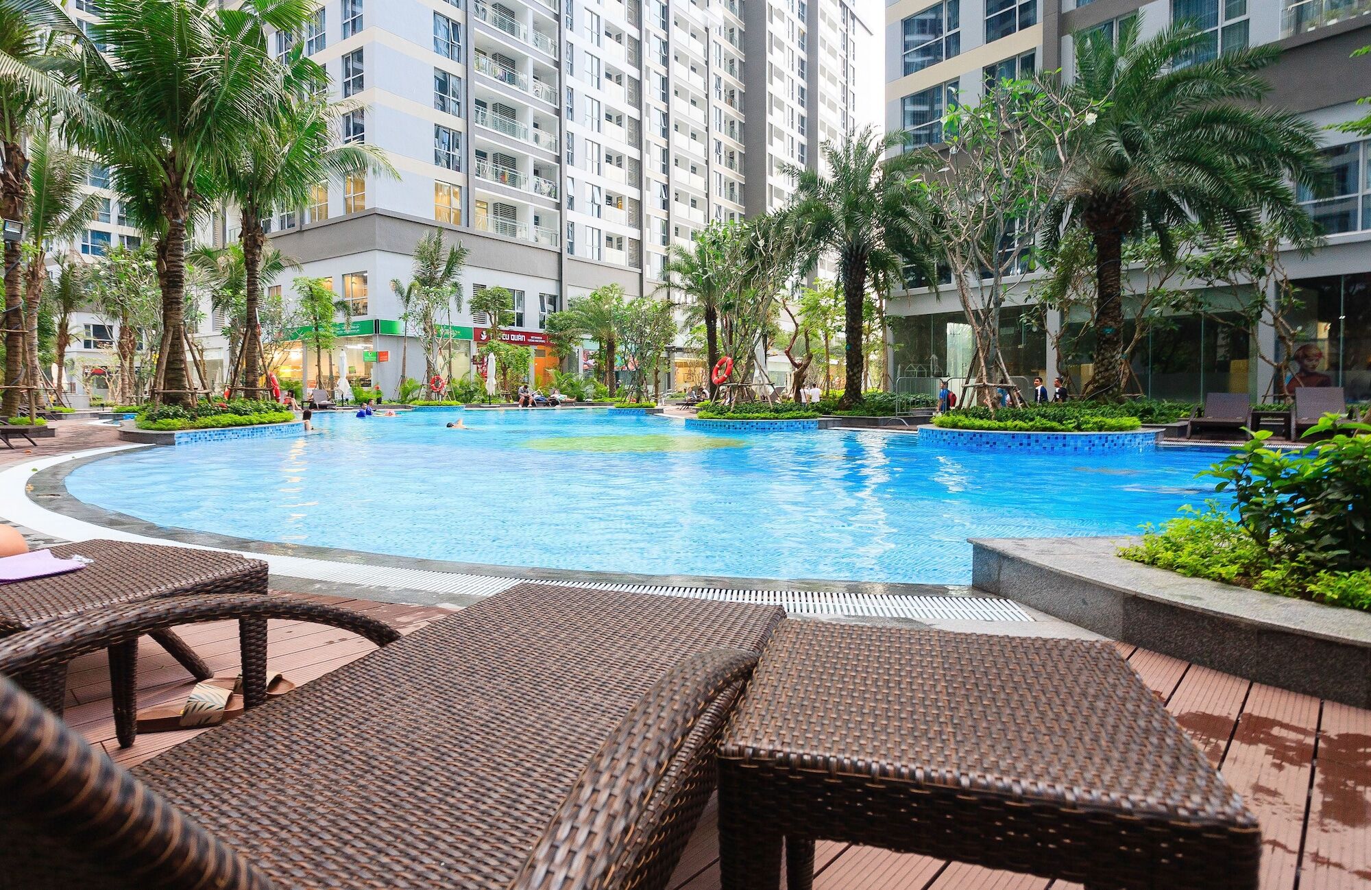 Luxury In Vinhomes Golden River TP. Hồ Chí Minh